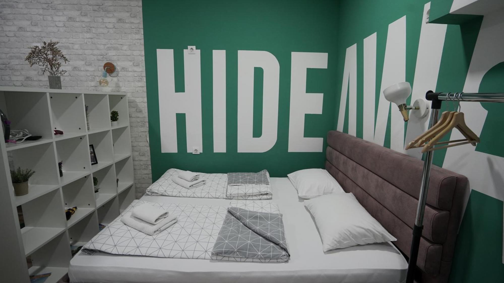 Hideaway Rooms & Apartments Сараево Екстериор снимка
